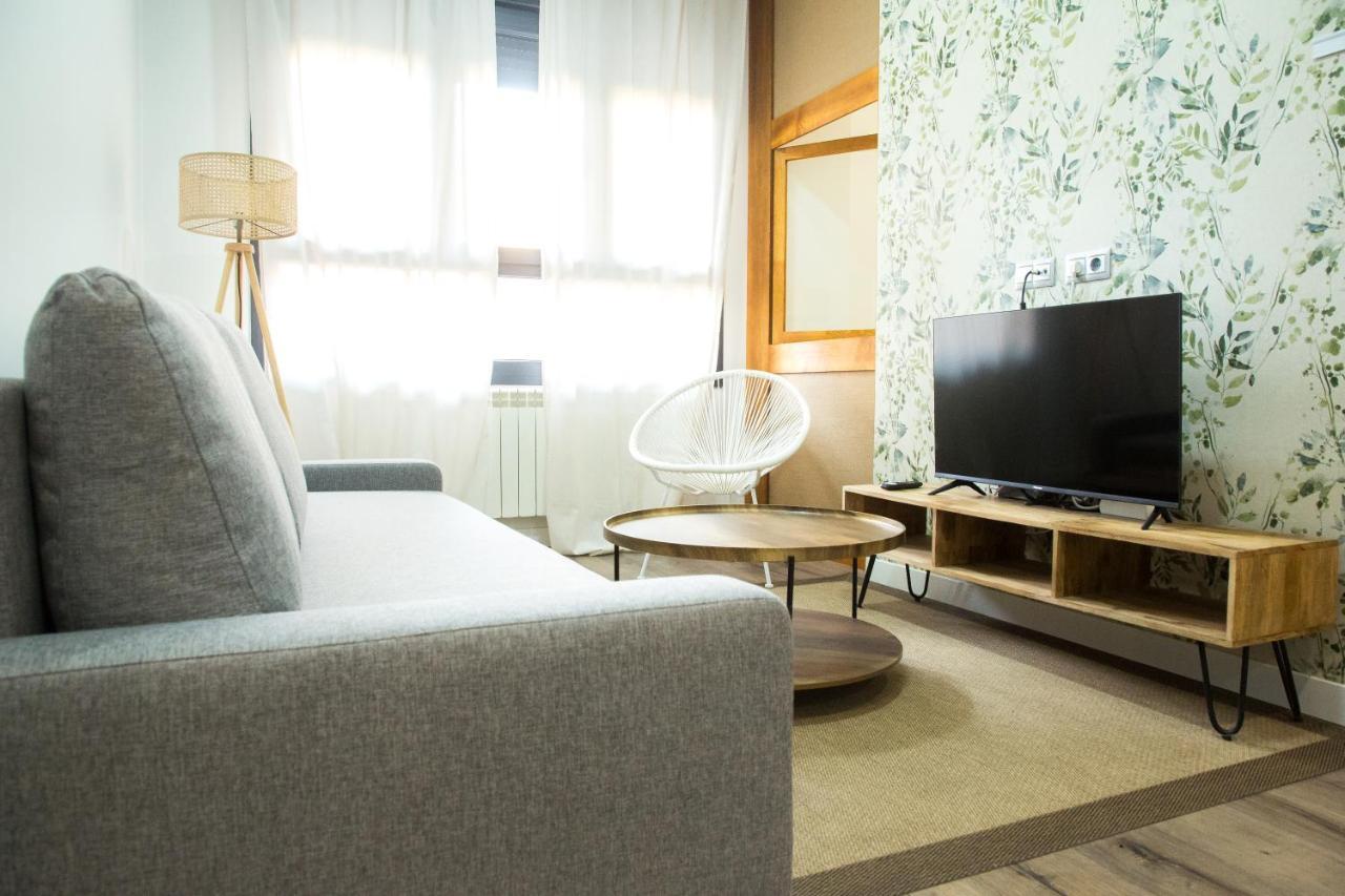 Elegante Apartamento Laud1 - Nuevo/Familia/Wifi/Tv 巴利亚多利德 外观 照片